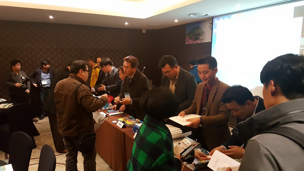 제주관광설명회 사진 2.jpg