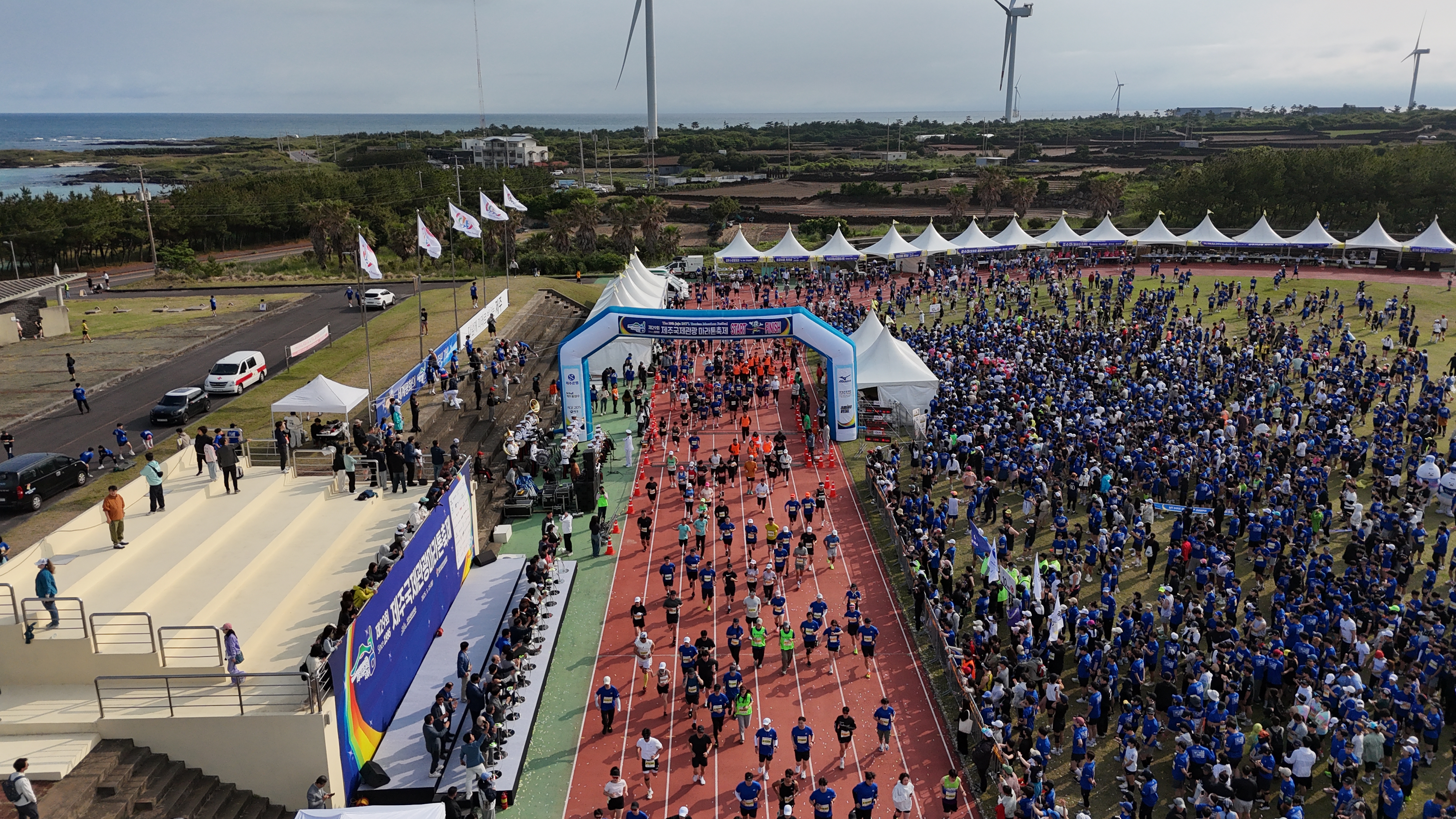 마라톤 보도자료사진 (1).jpg