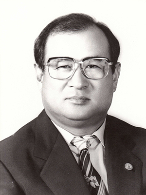 김길웅